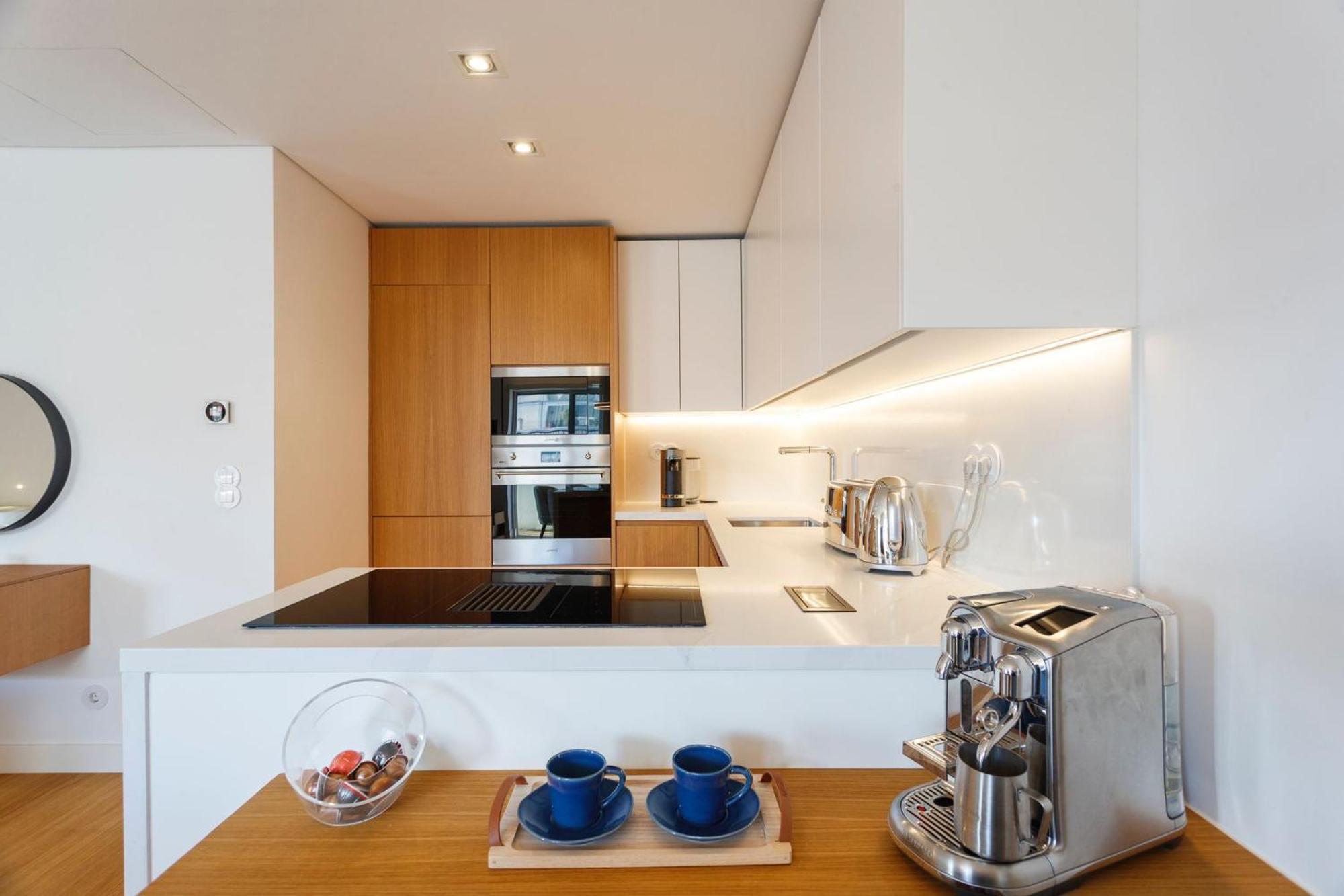 Luxury Suite With Balcony And Shared Accommodation In The Parque Eduardo VII Area Lisabona Exterior foto